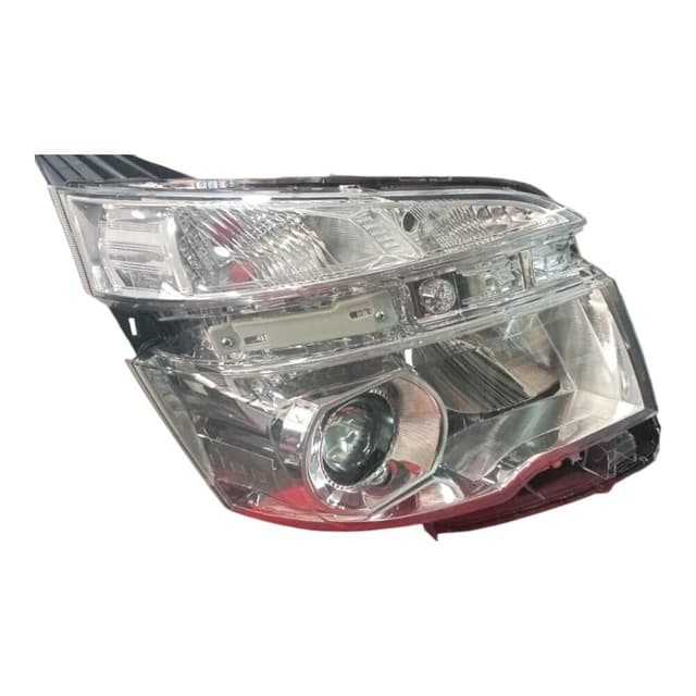 Voxy 2010 Head Lamp